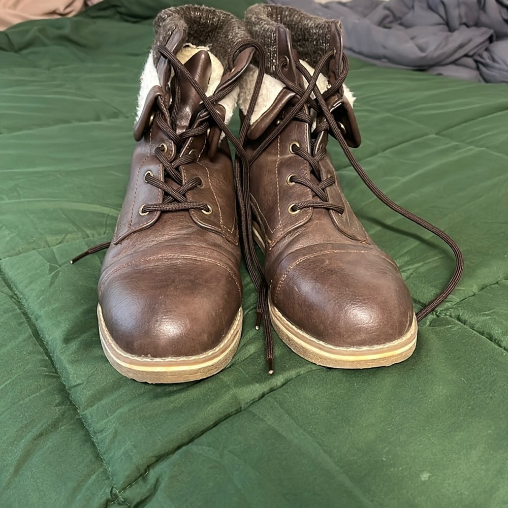 Brown short boots